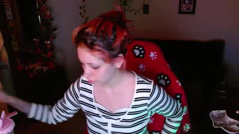 Snapshot of mary_janness chatting on 9, 2, 2026 100 online show from 9, 2, 2026