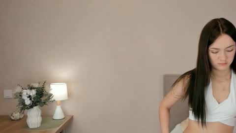 Mary Lepson online show from 9, 9, 2025