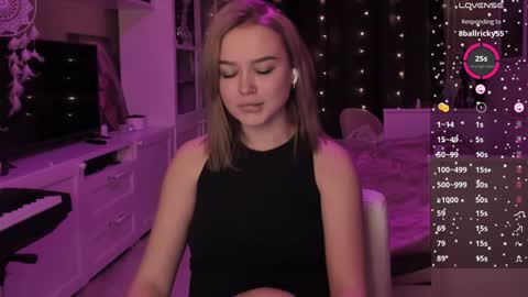 Mary online show from 15, 12, 2024