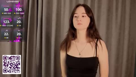 Snapshot of mary_smit chatting on 13, 10, 2025 mary online show from 13, 10, 2025