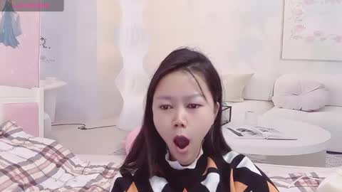 mary_uu online show from 6, 3, 2025