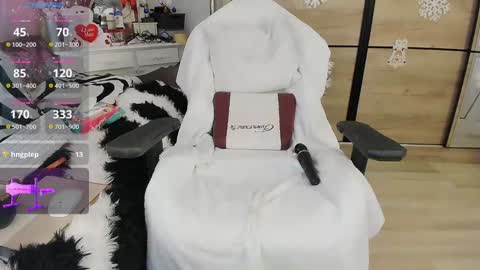 Snapshot of maryeelle chatting on 28, 12, 2024 Maryelle online show from 28, 12, 2024