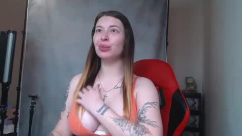 MaryHotLoves online show from 28, 10, 2025