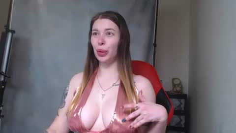 MaryHotLoves online show from 14, 11, 2025