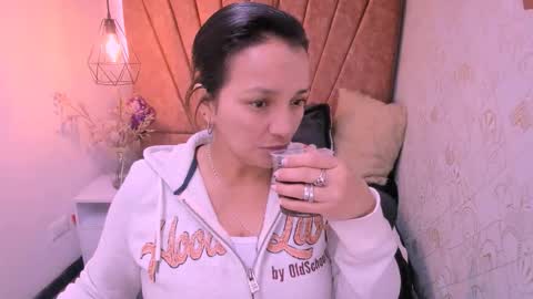 Snapshot of marylinmilf chatting on 18, 10, 2025 Marylin online show from 18, 10, 2025