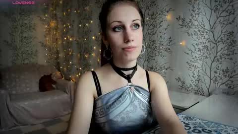 Mary Lou online show from 4, 10, 2025