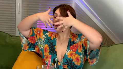 MaryMurrays online show from 5, 12, 2024