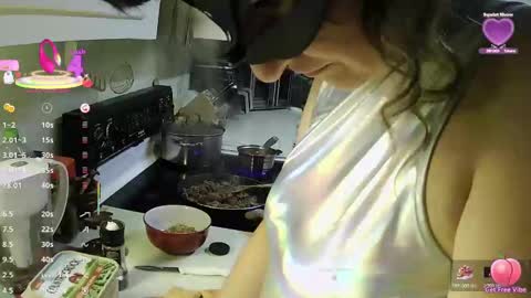 marynka21 online show from 29, 10, 2025