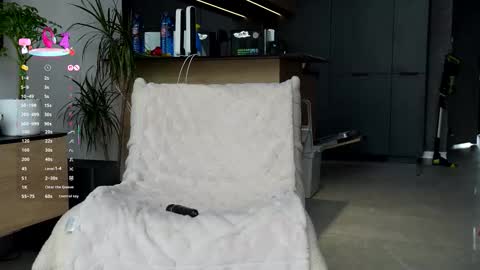 Snapshot of marypsiss chatting on 30, 10, 2025 Marina online show from 30, 10, 2025