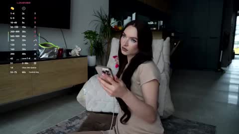 Snapshot of marypsiss chatting on 3, 11, 2025 Marina online show from 3, 11, 2025