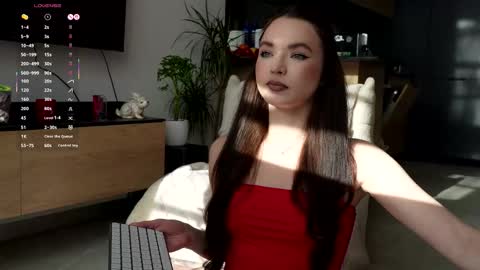 Snapshot of marypsiss chatting on 5, 11, 2025 Marina online show from 5, 11, 2025