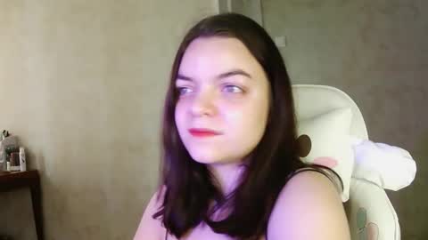 MaryXSmile online show from 8, 10, 2025