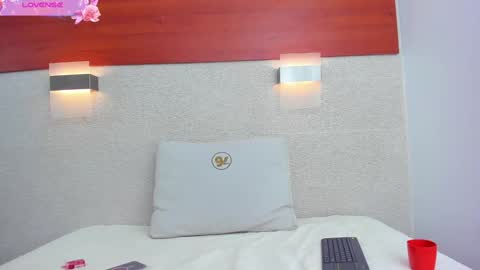 Snapshot of maryy_campbell chatting on 14, 1, 2025 maryy campbell online show from 14, 1, 2025