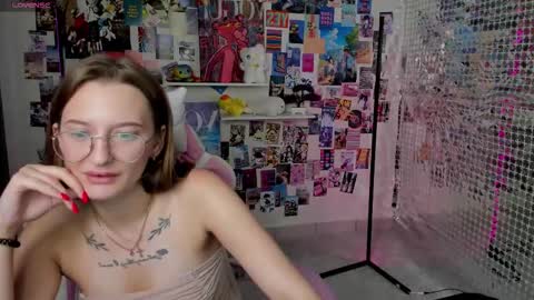 maryyy_may online show from 9, 9, 2025