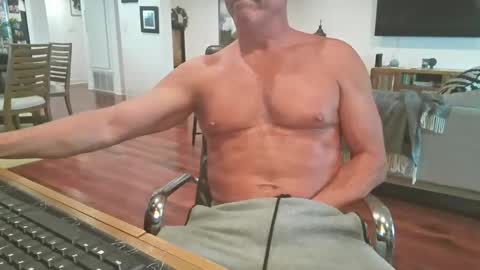 Snapshot of mascmuscle49 chatting on 27, 12, 2024 mascmuscle49 online show from 27, 12, 2024
