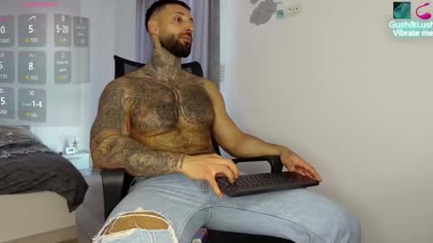 masculineguy69 online show from 15, 11, 2025