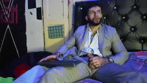 massimo365days69 online show from 13, 3, 2026