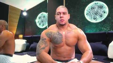 massimowalton2 online show from 28, 9, 2025