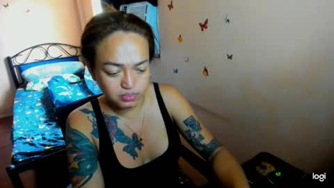 Snapshot of massivecockcum chatting on 6, 1, 2025 kimmy online show from 6, 1, 2025