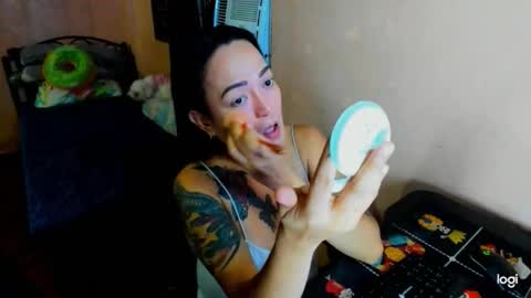 Snapshot of massivecockcum chatting on 12, 10, 2025 kimmy online show from 12, 10, 2025