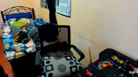 Snapshot of massivecockcum chatting on 22, 11, 2025 kimmy online show from 22, 11, 2025