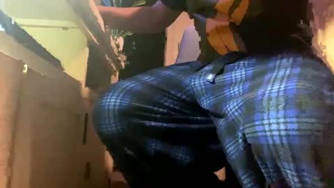 Snapshot of massivestar chatting on 11, 2, 2025 massivestar online show from 11, 2, 2025