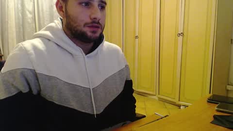 Snapshot of massu1994 chatting on 19, 11, 2025 Massu94 online show from 19, 11, 2025