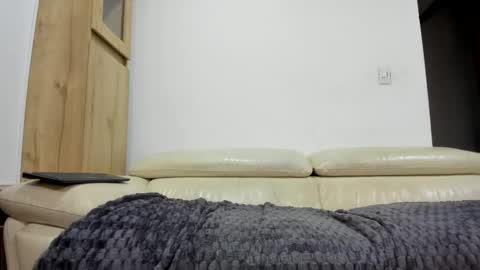 Domi online show from 21, 12, 2025