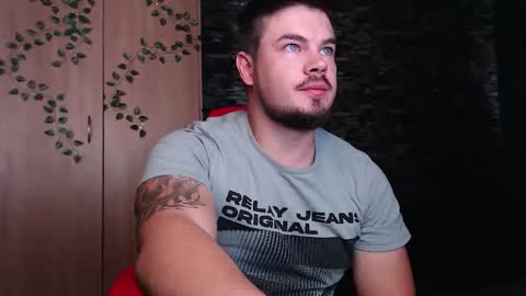 Snapshot of master__blue__eye chatting on 27, 11, 2025 Master Blue Eye online show from 27, 11, 2025