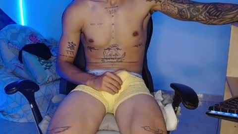 Snapshot of master_black777 chatting on 21, 10, 2025 master_black777 online show from 21, 10, 2025