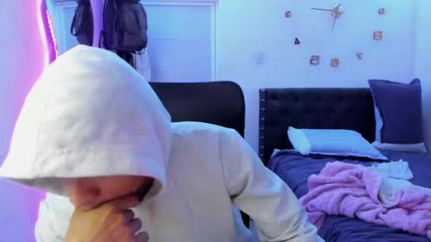 Snapshot of master_boy28 chatting on 4, 1, 2025 master_boy28 online show from 4, 1, 2025