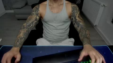 Snapshot of masterkingmuscle chatting on 27, 1, 2025 masterkingmuscle online show from 27, 1, 2025