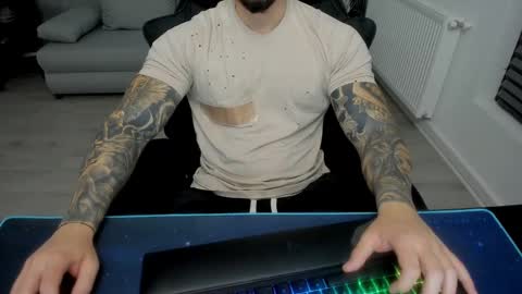 Snapshot of masterkingmuscle chatting on 16, 2, 2025 masterkingmuscle online show from 16, 2, 2025