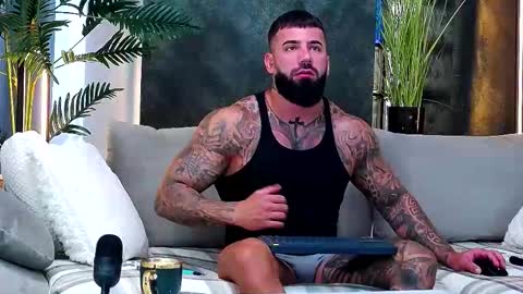 masterkingofmuscle online show from 10, 9, 2025