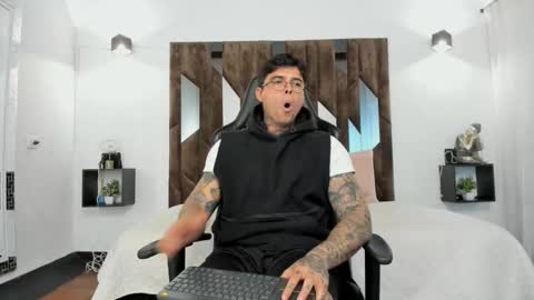 Snapshot of mateo_dilucajs1 chatting on 17, 10, 2025 mateo_dilucajs1 online show from 17, 10, 2025