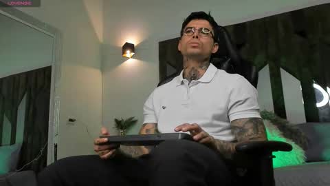 mateo_dilucajs1 online show from 4, 2, 2026