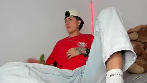 mateo_escobar online show from 12, 11, 2025