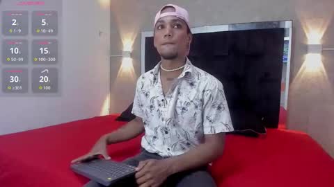 Snapshot of mateo_nick chatting on 9, 11, 2025 Mateo and Noah online show from 9, 11, 2025