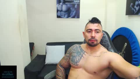 Snapshot of mateosexyhot22 chatting on 26, 10, 2025 Mateo online show from 26, 10, 2025