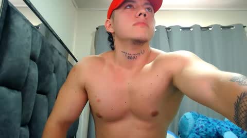 Snapshot of mateosexyhot22 chatting on 30, 10, 2025 Mateo online show from 30, 10, 2025