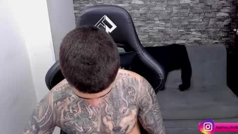 Mathew Independent model online show from 21, 12, 2025