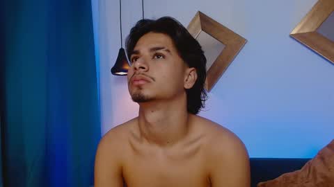 Mathew online show from 3, 11, 2025