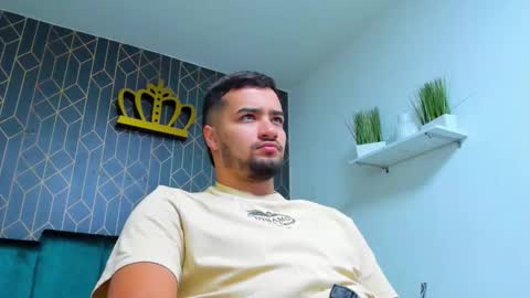 Mathews online show from 11, 9, 2025