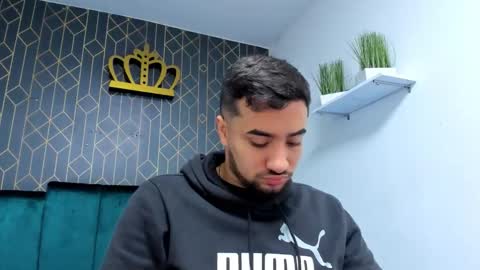 Mathews online show from 19, 11, 2025