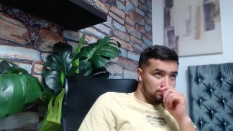 Mathews online show from 3, 12, 2025