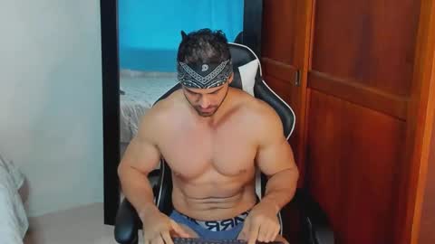 Snapshot of mathews_smith chatting on 22, 11, 2025 mathews_smith online show from 22, 11, 2025