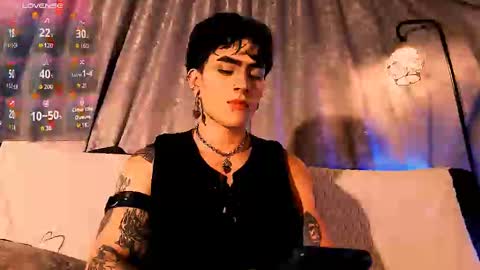 Snapshot of mathewth chatting on 25, 10, 2025 Mathew online show from 25, 10, 2025