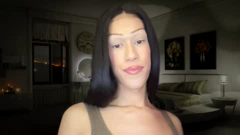 Snapshot of matrixprincess chatting on 30, 10, 2025 MOLLY MILLS online show from 30, 10, 2025