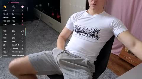 Snapshot of matt_aniston chatting on 6, 3, 2026 Matt online show from 6, 3, 2026