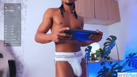 Snapshot of matteo_777 chatting on 13, 11, 2025 Mateo online show from 13, 11, 2025